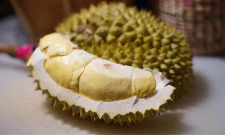 Durian and misconceptions about health